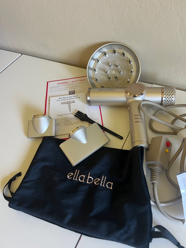 Ella Bella Silver Professional Hair Dryer With Diffuser  Nozzles